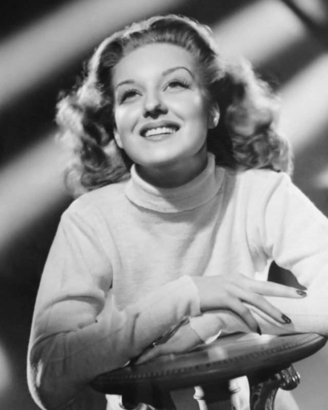 Ann Savage: Life Story And Photos Of The Femme Fatale Of Film Noir And A Trailblazer In Hollywood