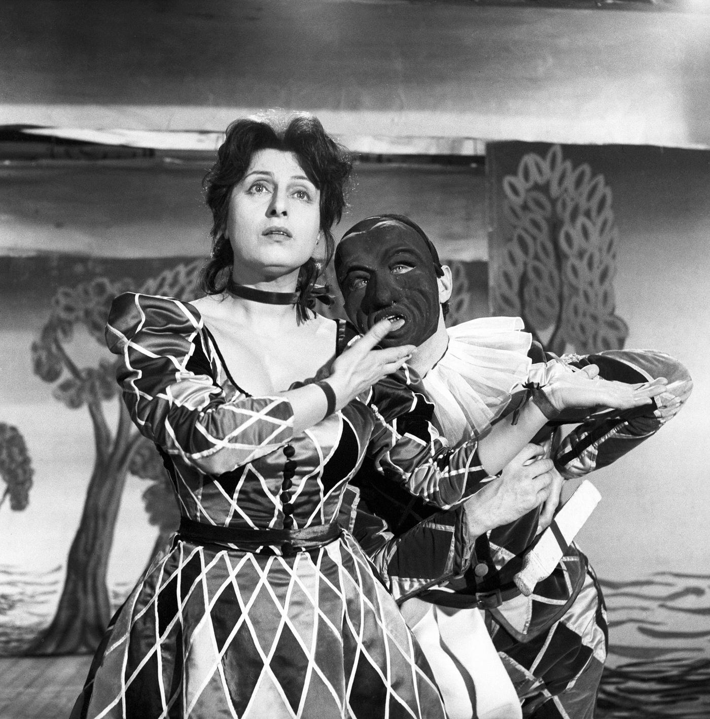 Anna Magnani Acting In The Golden Coach, 1952