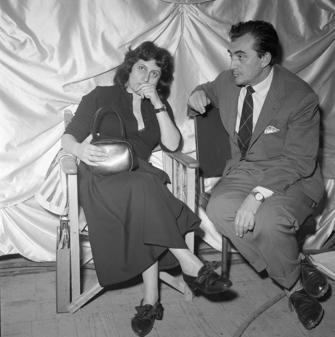 Italian Director Luchino Visconti With Anna Magnani On The Set Of The Film In Five Segments Of Life And Love.