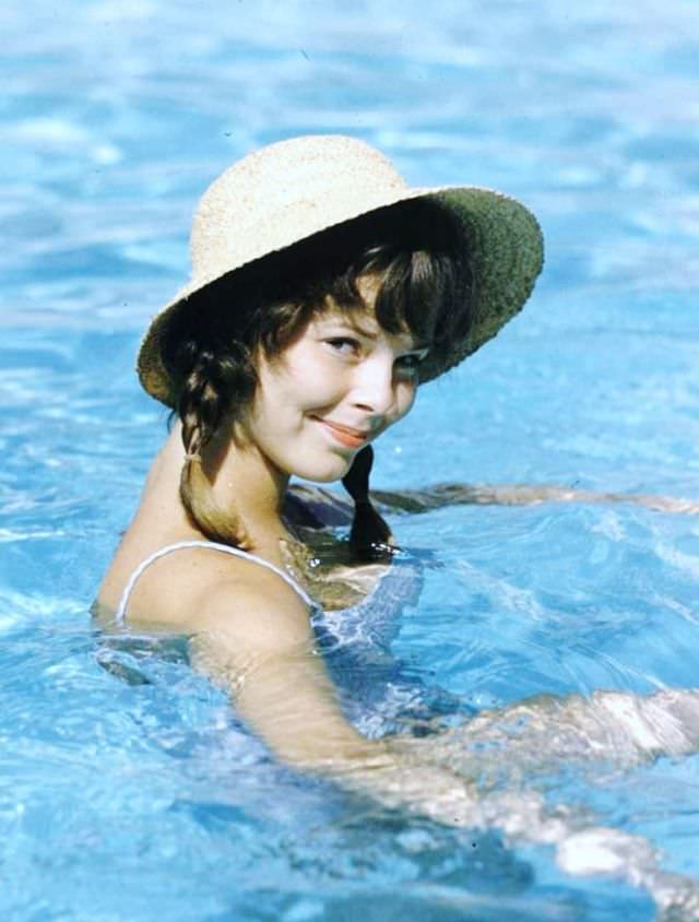 Anne Helm: Life Story And Photos Of Hollywood'S Unsung Heroine And Multifaceted Talent