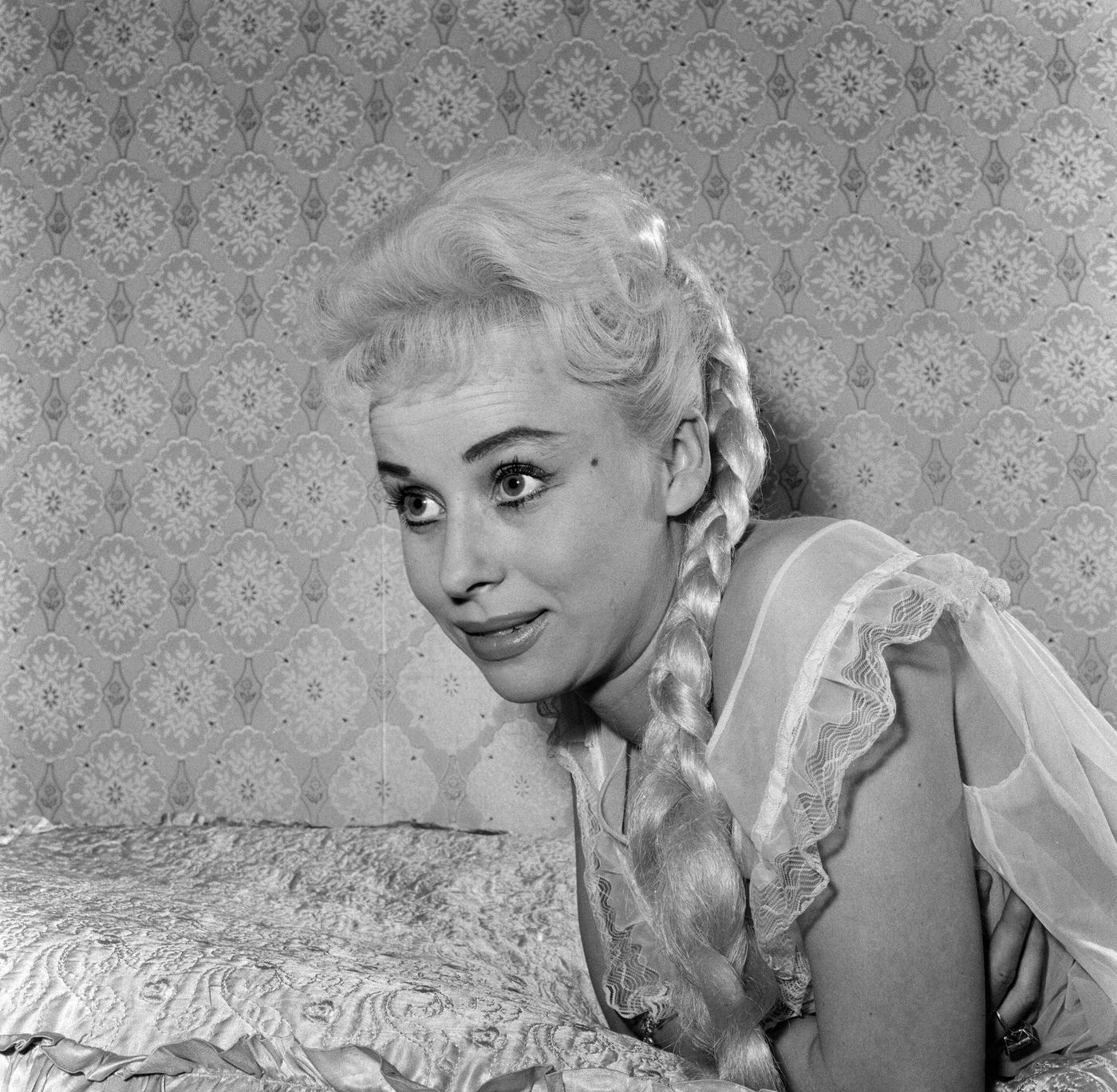 Barbara Windsor Appearing In The Jack Jackson Show, 1958.
