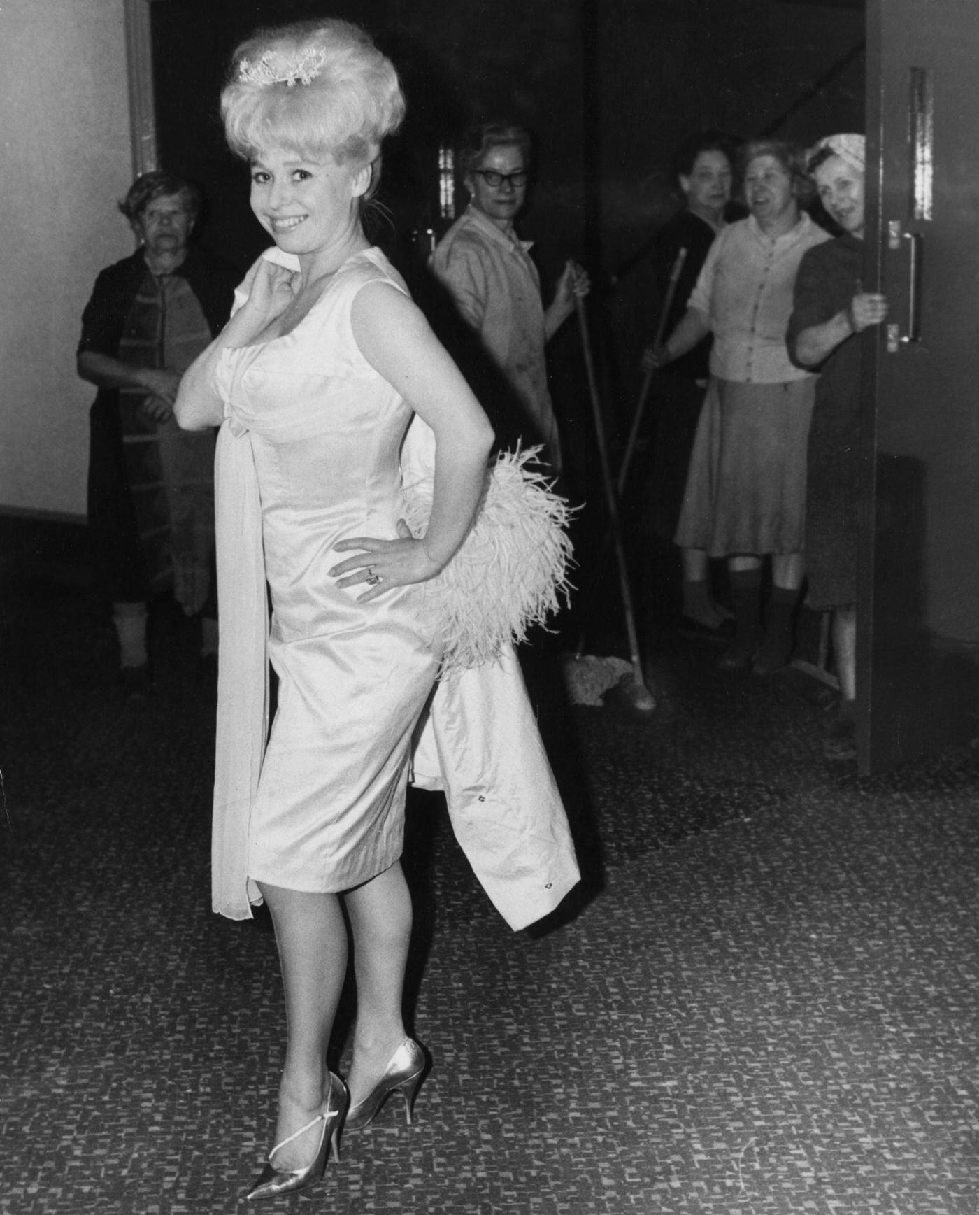 Barbara Windsor Amusing Cleaners With A Cheeky Frock, 1963.