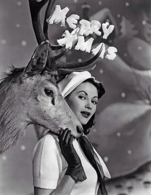 Yvonne De Carlo