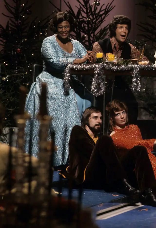 Ella Fitzgerald Joins Tom Jones On The Set Of His Show For A Special Holiday Episode In 1970.