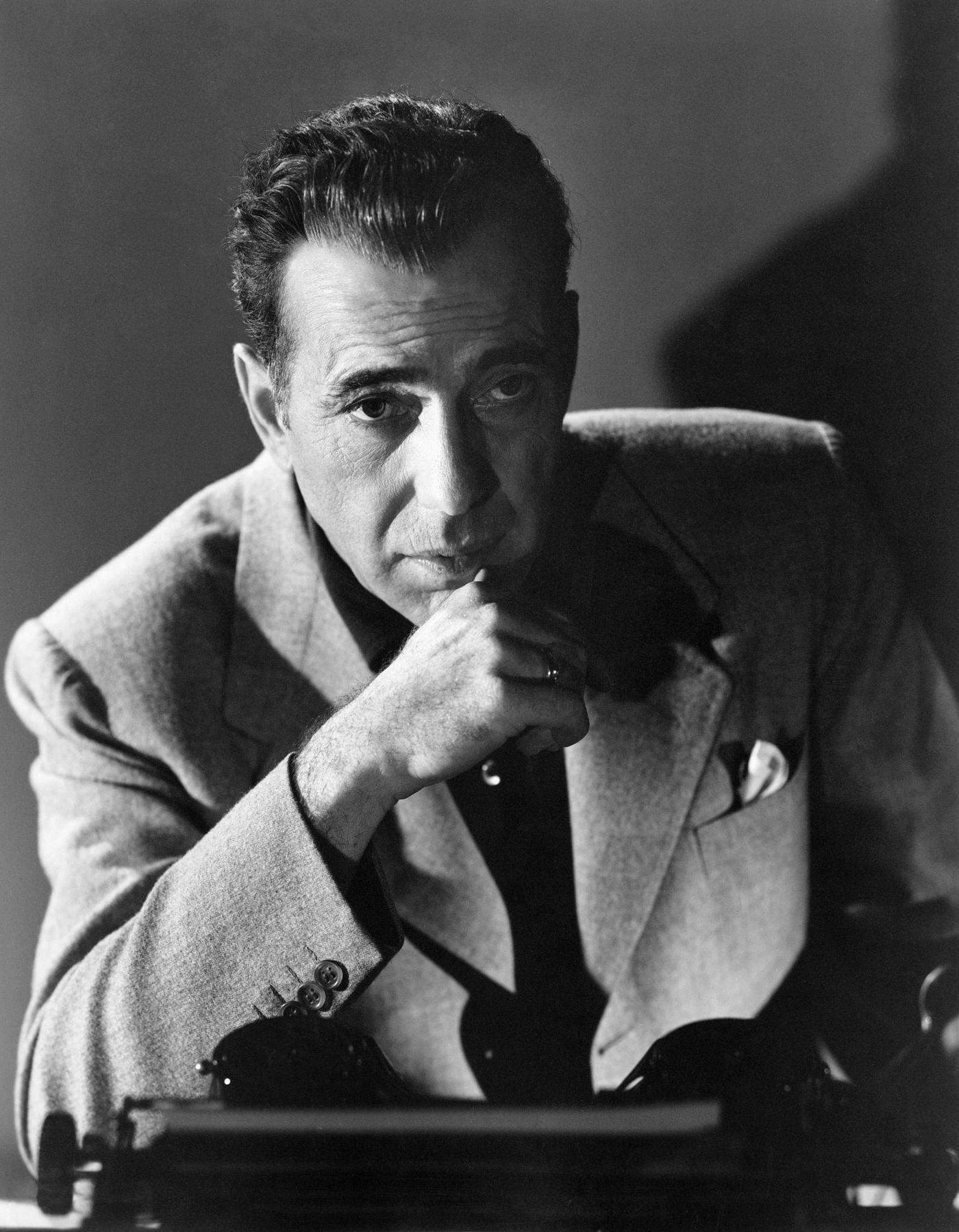 Humphrey Bogart, Somber Look Earned Him The Sobriquet Of Bogoe, For Fcolumboa In In An Laonley Place, 1941