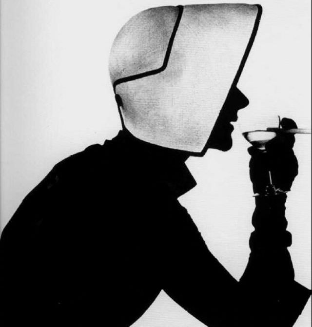 Lisa Fonssagrives: The Story And Photos Of Enigmatic Supermodel Who Paved The Way