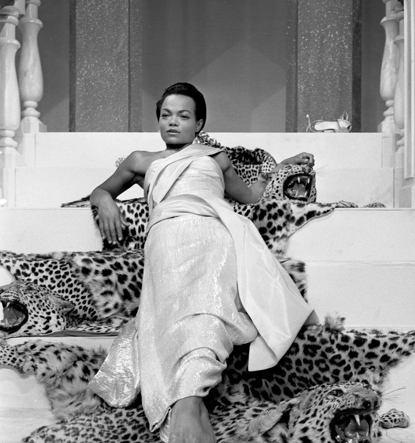 The Timeless Beauty of Young Eartha Kitt: A Journey Through Fabulous Photos