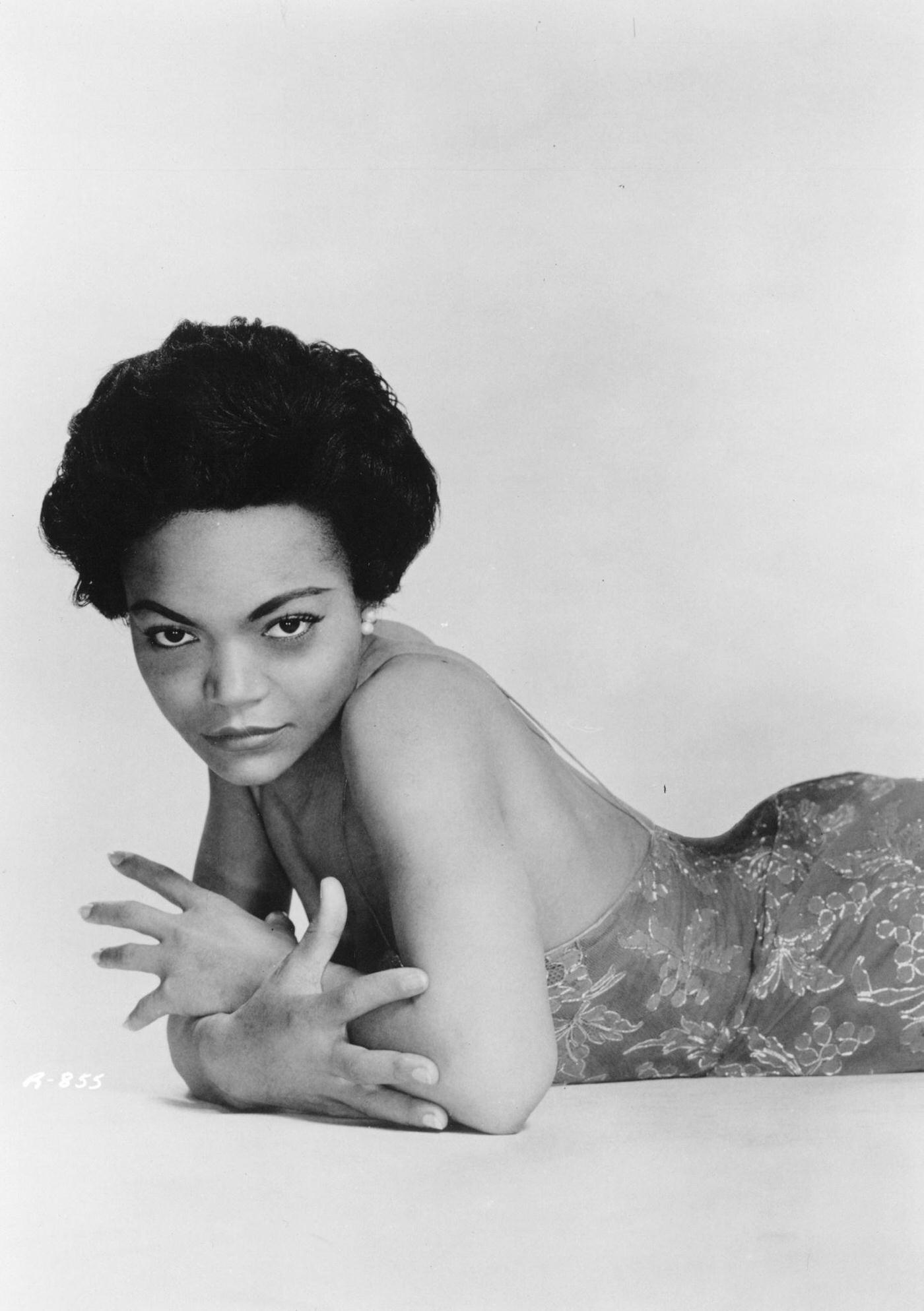Eartha Kitt In An Mgm Records Publicity Shot, 1955