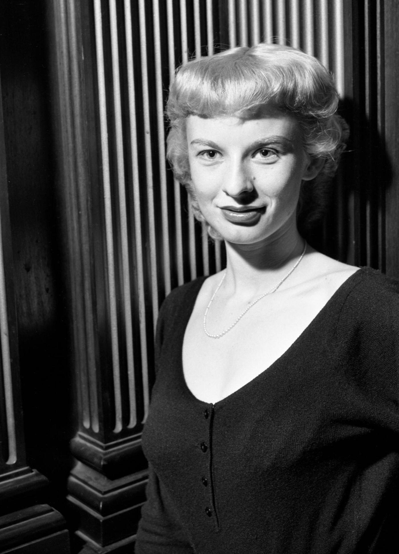 Cloris Leachman Guest Stars On Cbs'S &Amp;Quot;Big Town&Amp;Quot; In &Amp;Quot;Dangerous,&Amp;Quot; 1951.