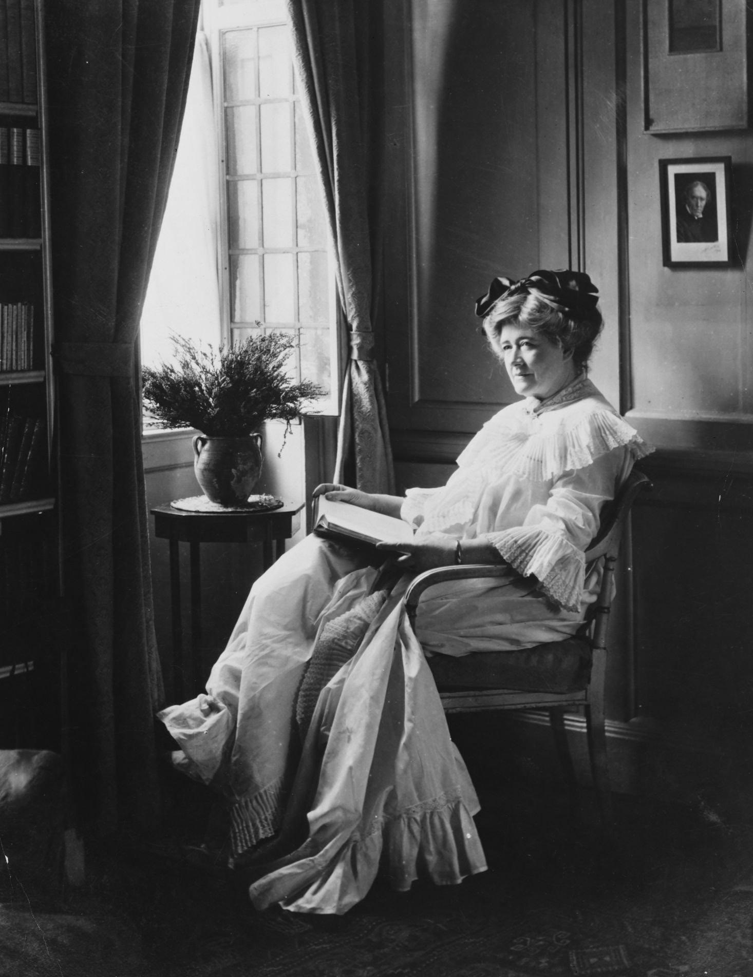 Ellen Terry, Legendary English Actress.