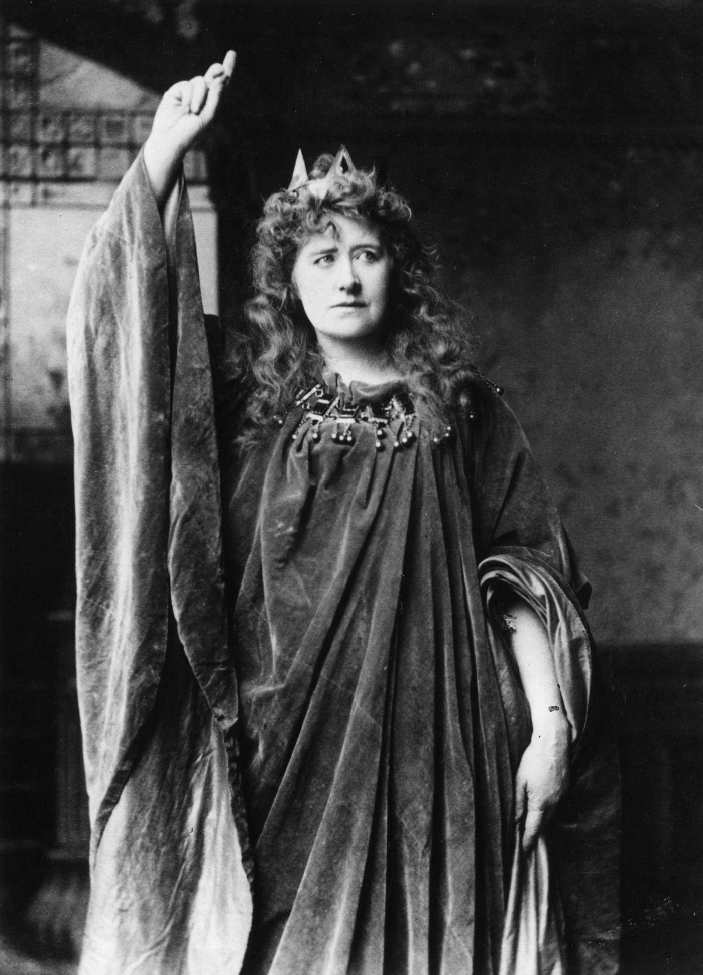 Ellen Terry As 'Nance Oldfield' By Charles Reade, 1891.