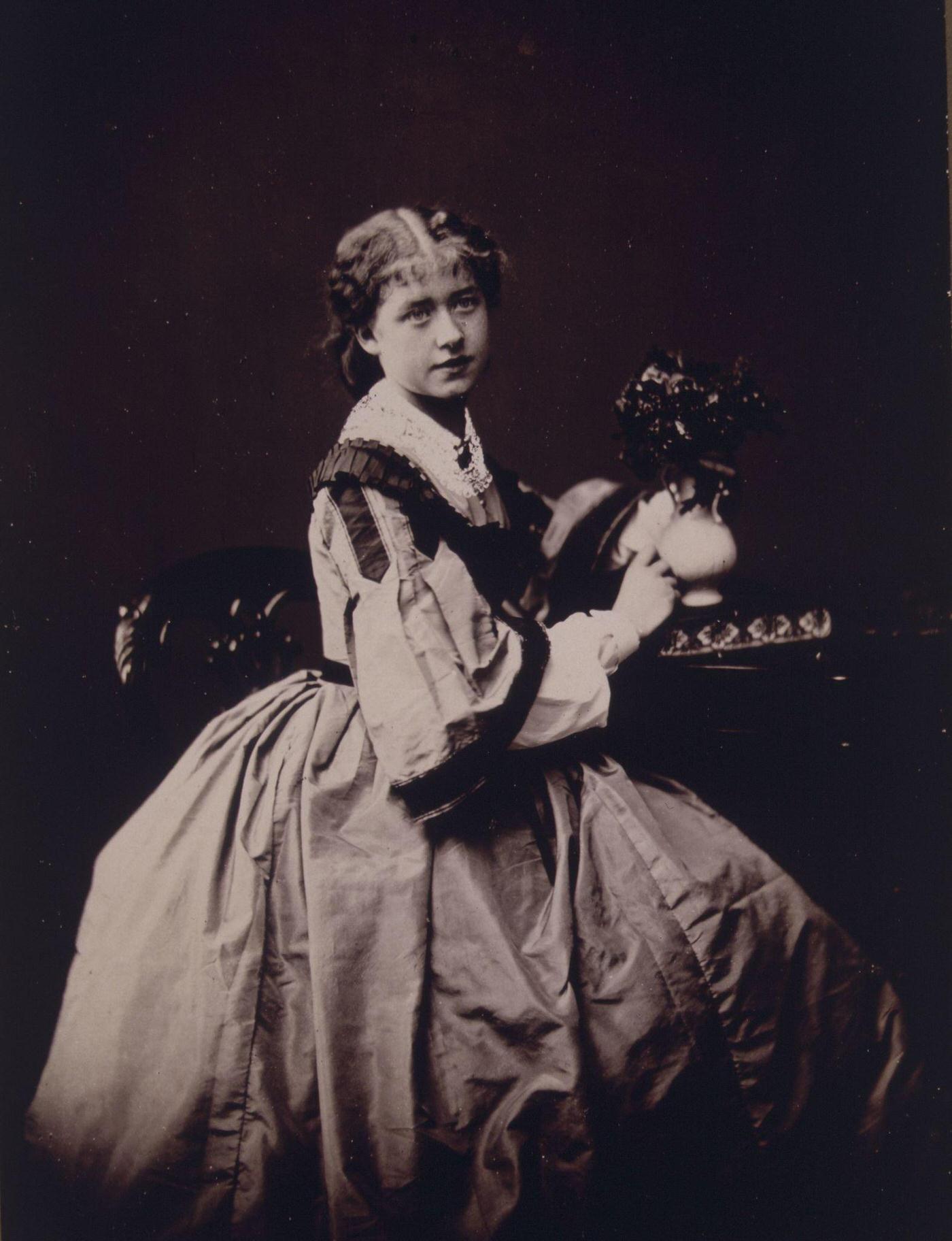 Ellen Terry, Leading Shakespearean Actress At Age 16.
