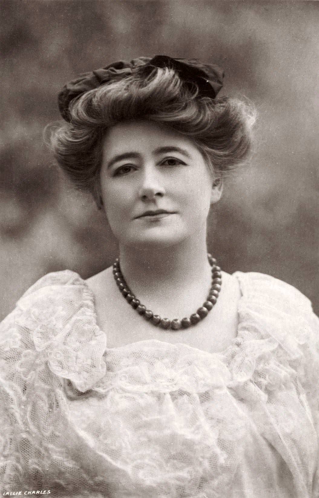 Ellen Terry, English Actress, 1928.