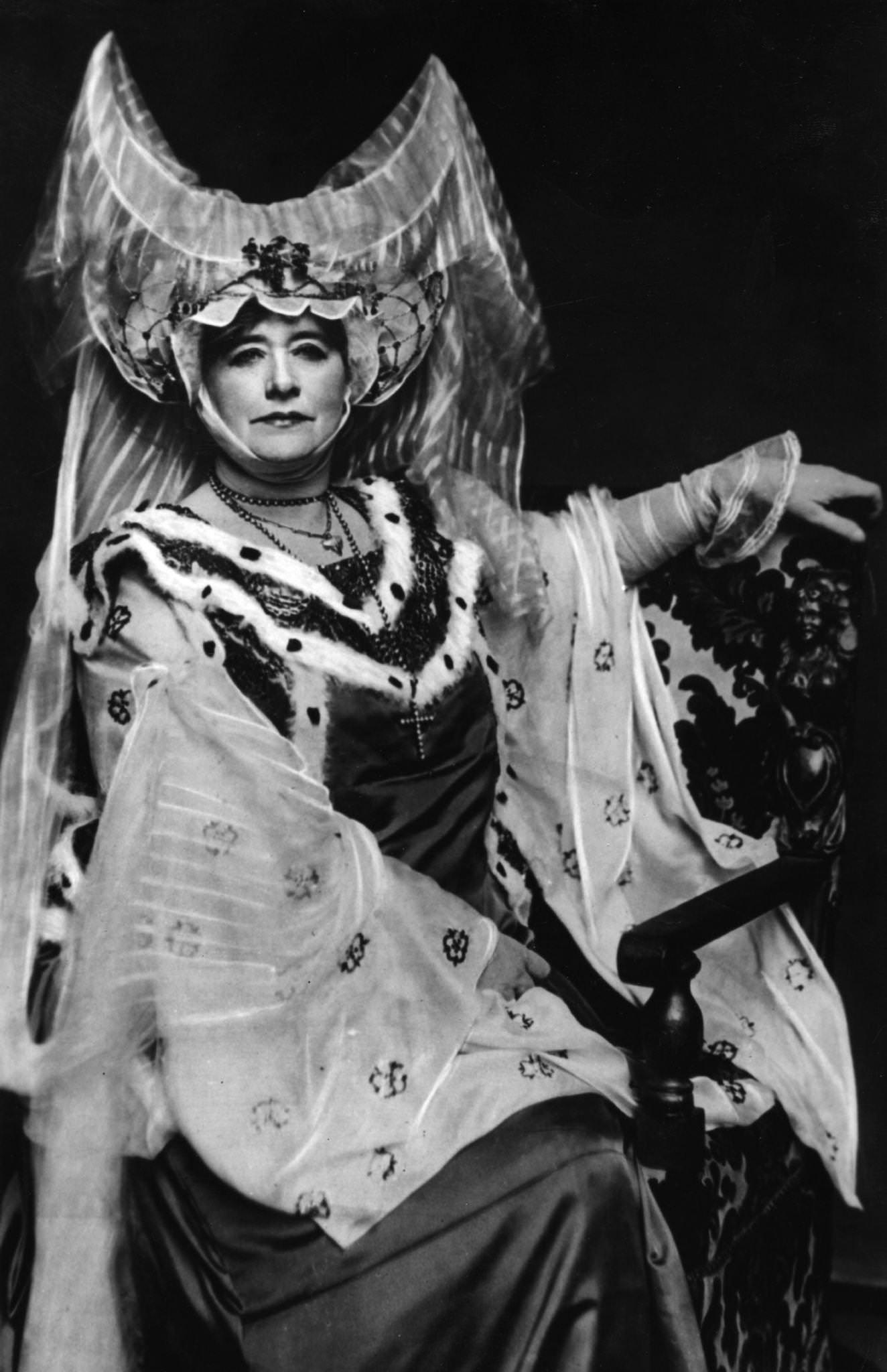 Ellen Terry In 'Henry Of Lancaster', 1908.