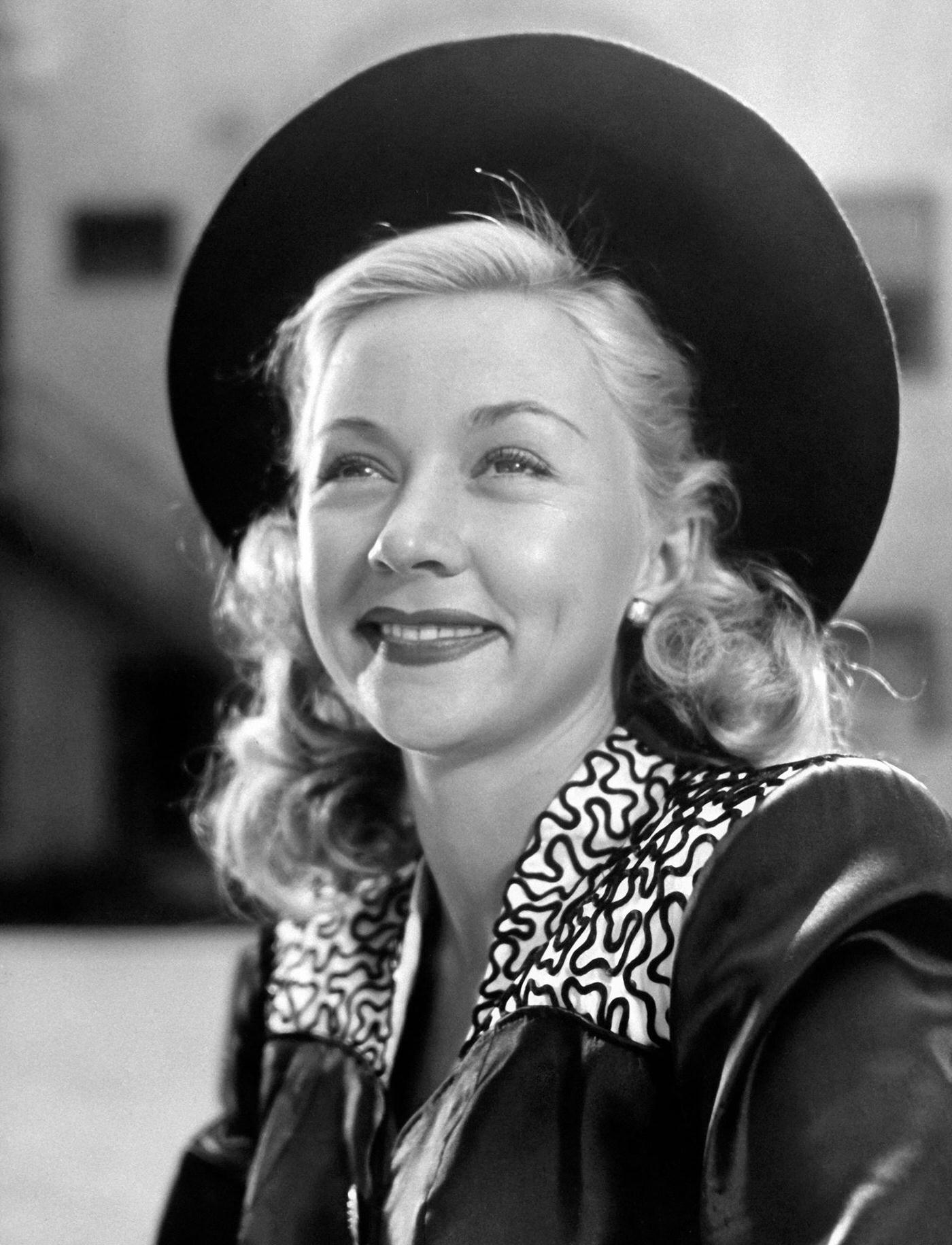 Actress Gloria Grahame In A Scene From The Movie 'It'S A Wonderful Life', 1946.