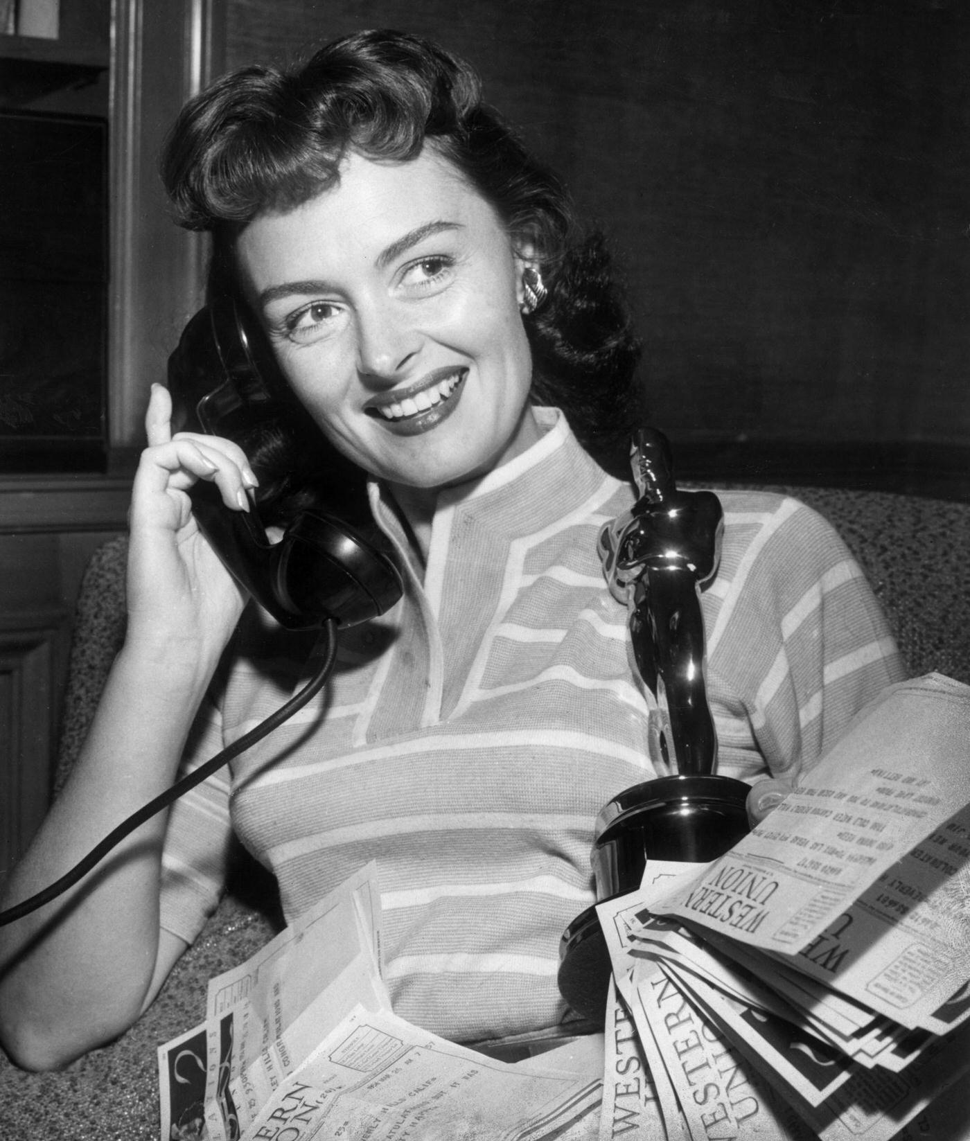 Donna Reed Smiles While Holding Her Oscar For Best Supporting Actress In 'From Here To Eternity', 1954.