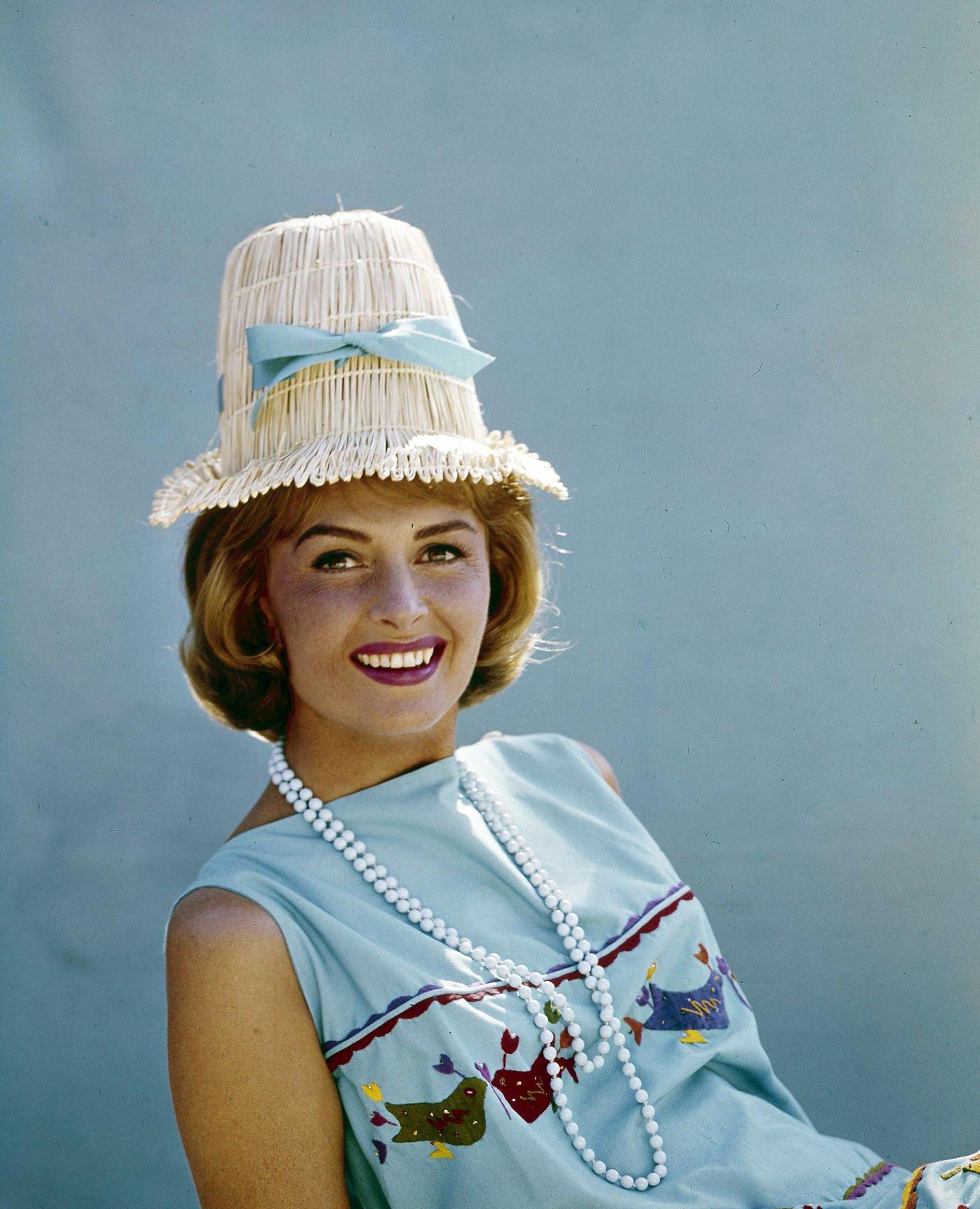 Donna Reed In 'The Donna Reed Show', Shoot Dates February 2, 1958 And June 1959.