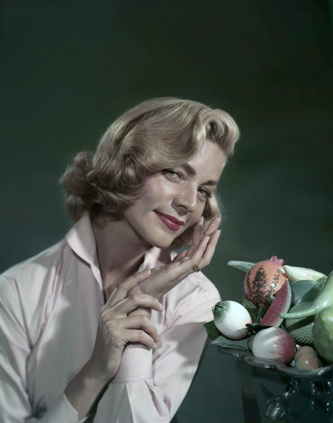 Lauren Bacall On The Set Of &Amp;Quot;Designing Woman&Amp;Quot; In An Undated Photograph.