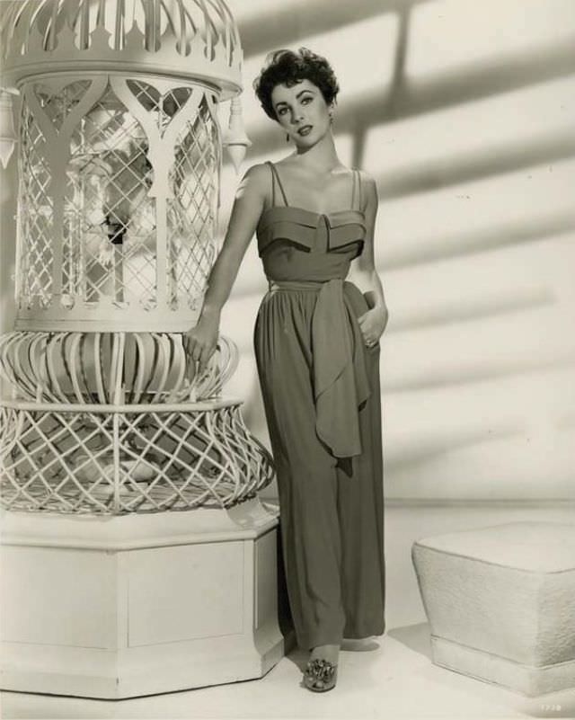 Elizabeth Taylor Shines In 'The Girl Who Had Everything' (1953)