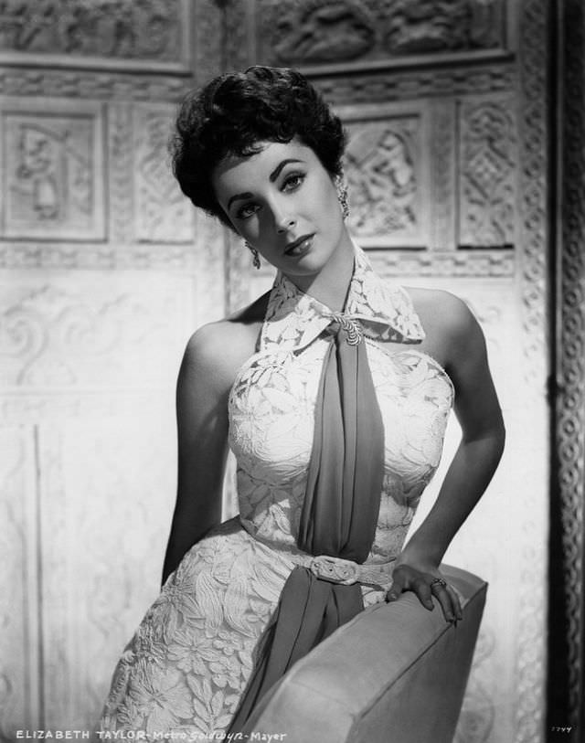 Elizabeth Taylor Shines In 'The Girl Who Had Everything' (1953)