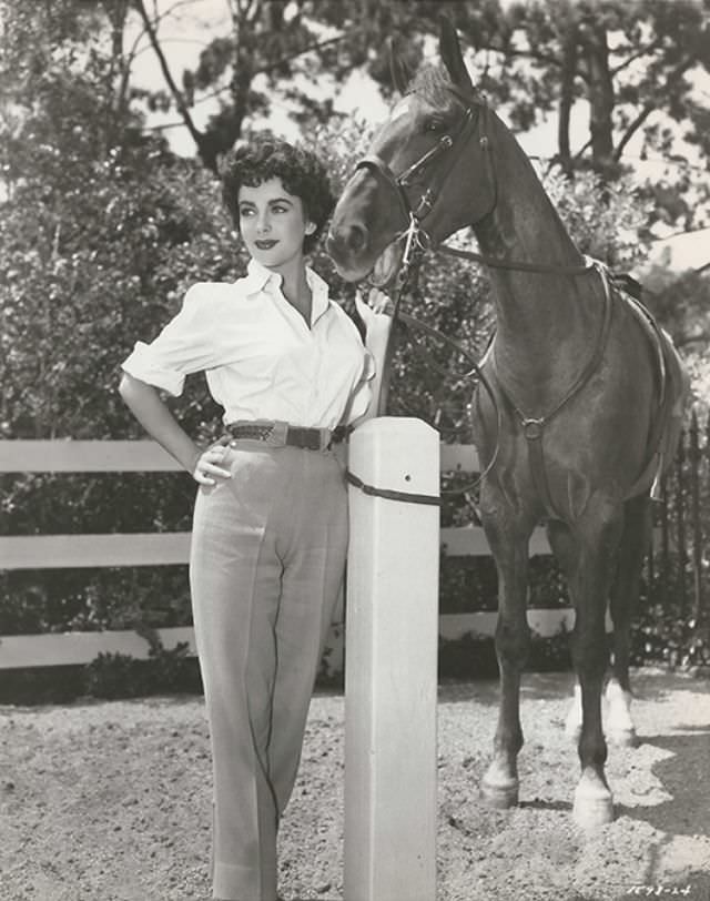 Elizabeth Taylor Shines In 'The Girl Who Had Everything' (1953)