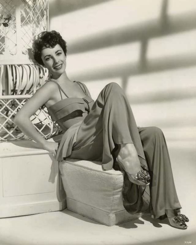 Elizabeth Taylor Shines In 'The Girl Who Had Everything' (1953)