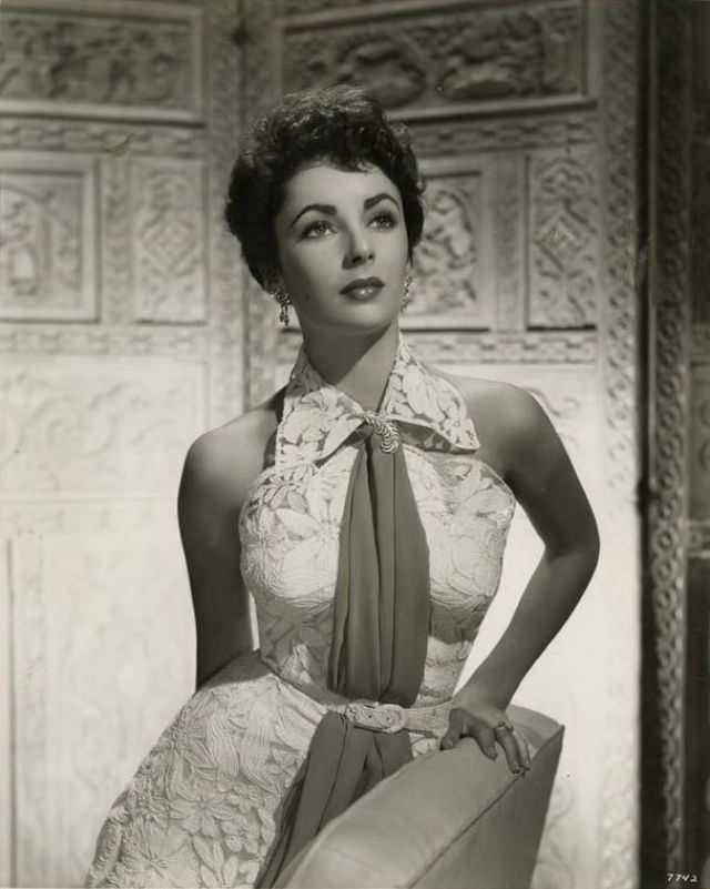 Elizabeth Taylor Shines In 'The Girl Who Had Everything' (1953)