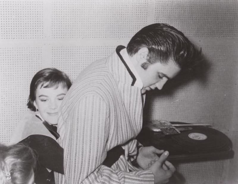The Captivating Love Story of Elvis Presley and Natalie Wood