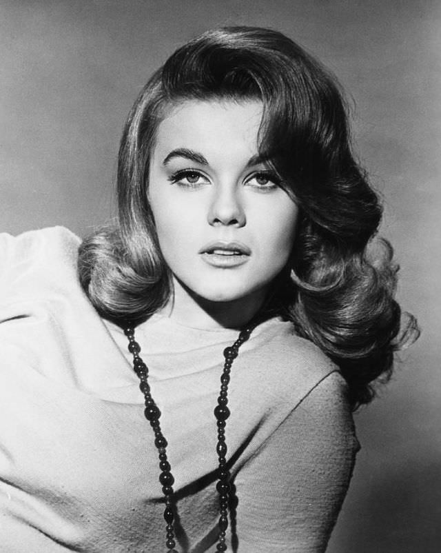 Ann-Margret'S Unforgettable Performance In 'Kitten With A Whip' (1964)