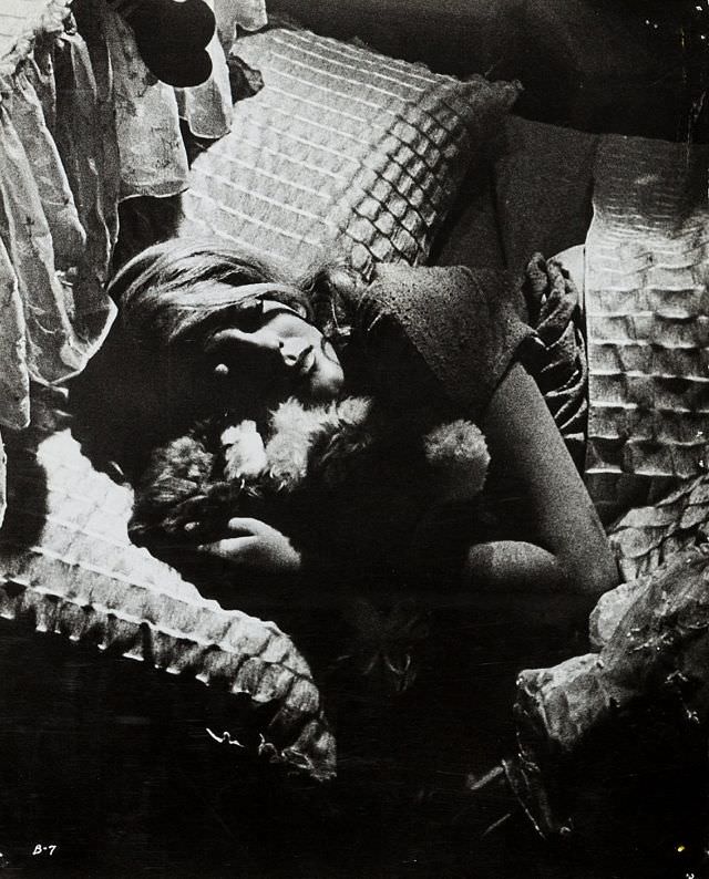 Ann-Margret'S Unforgettable Performance In 'Kitten With A Whip' (1964)