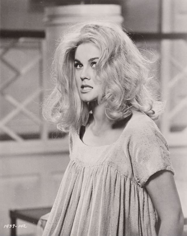 Ann-Margret'S Unforgettable Performance In 'Kitten With A Whip' (1964)