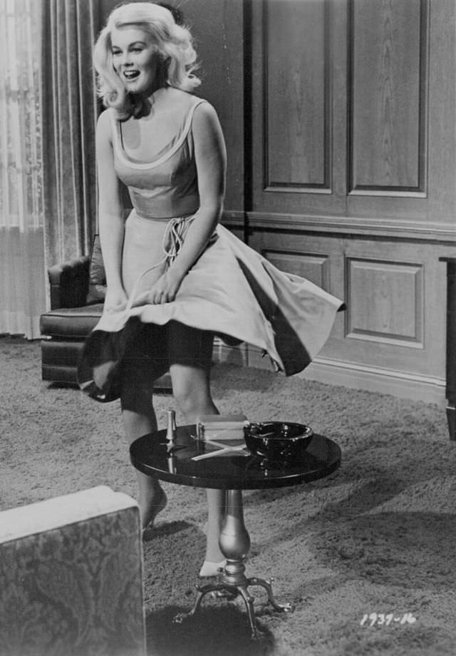 Ann-Margret'S Unforgettable Performance In 'Kitten With A Whip' (1964)