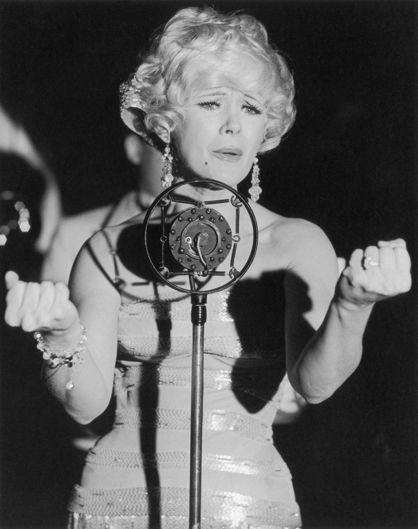 Connie Stevens Singing Behind A Microphone, Circa 1965