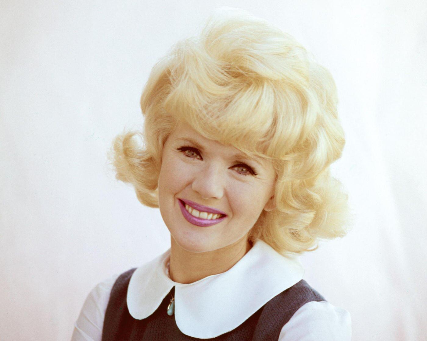 Connie Stevens, Circa 1965