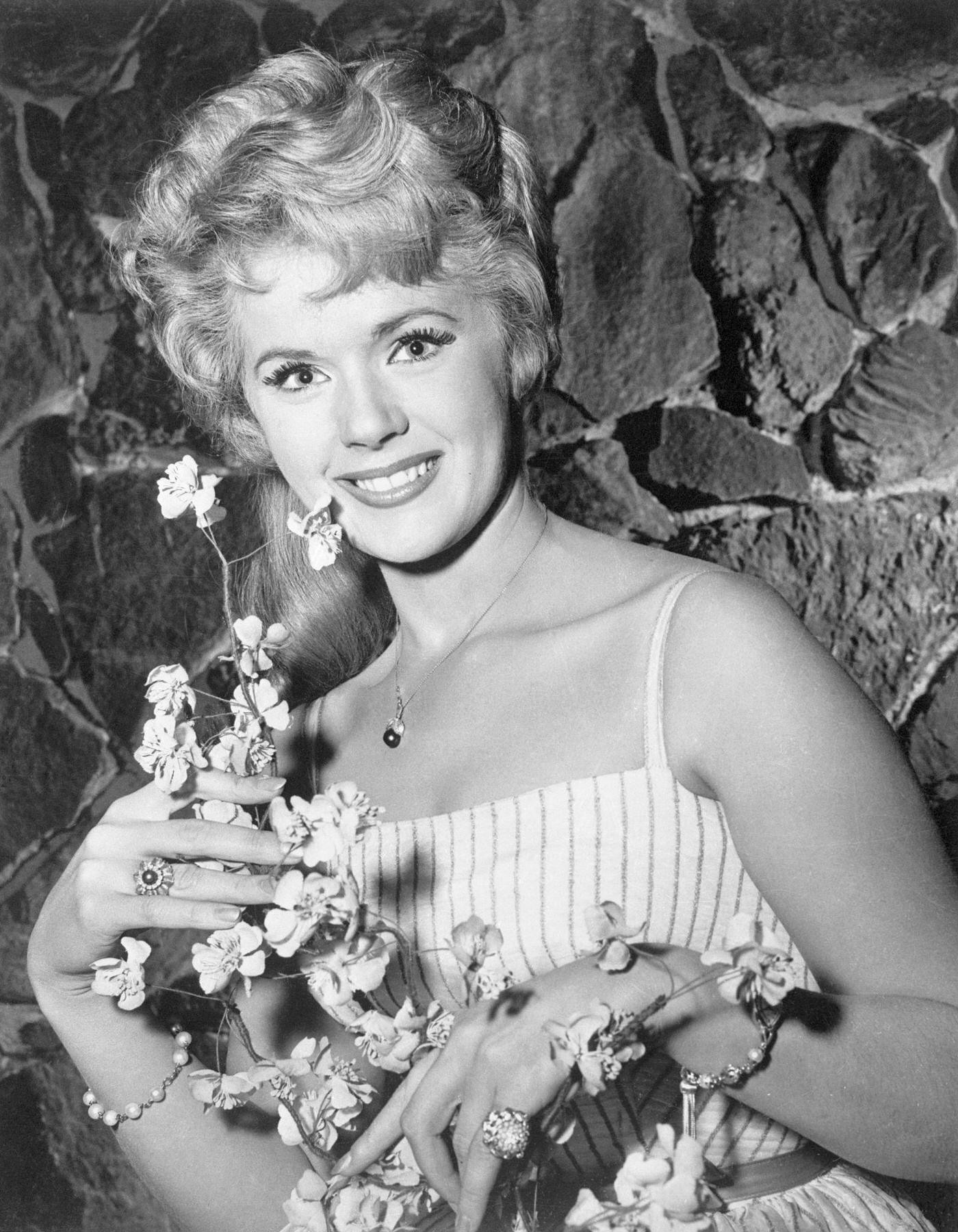 Connie Stevens, Versatile Entertainer