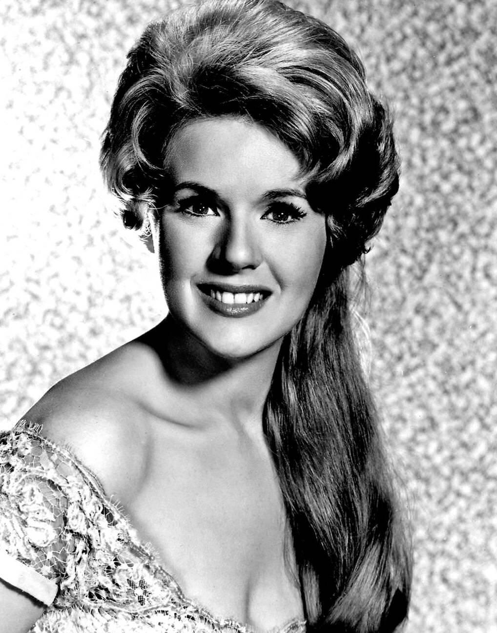 Connie Stevens, Still