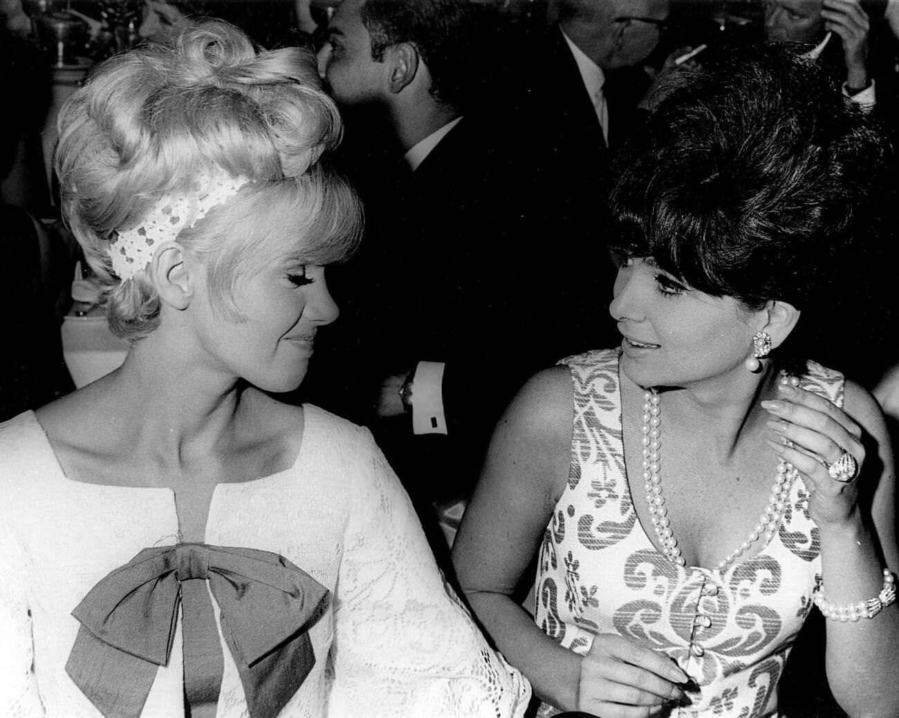 Suzanne Pleshette With Connie Stevens, 2006