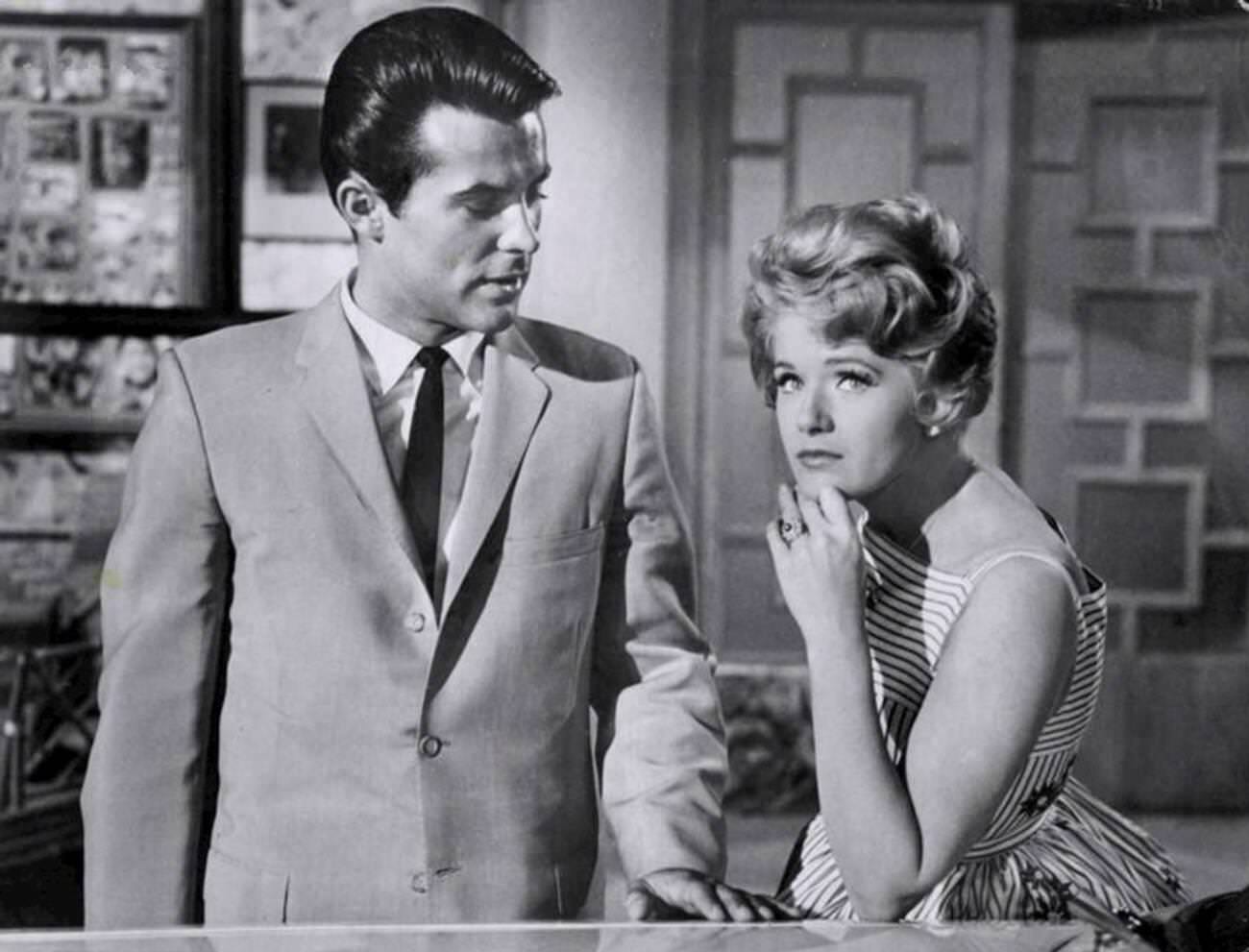 Robert Conrad, Connie Stevens In &Amp;Quot;Hawaiian Eye,&Amp;Quot; 1961