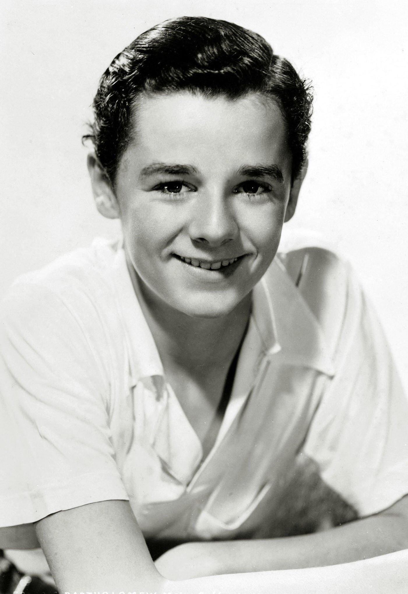Freddie Bartholomew, Born In Dublin, Popular Child Actor Of The 1930S, Including &Amp;Quot;Anna Karenina&Amp;Quot; And &Amp;Quot;Little Lord Fauntleroy&Amp;Quot;.