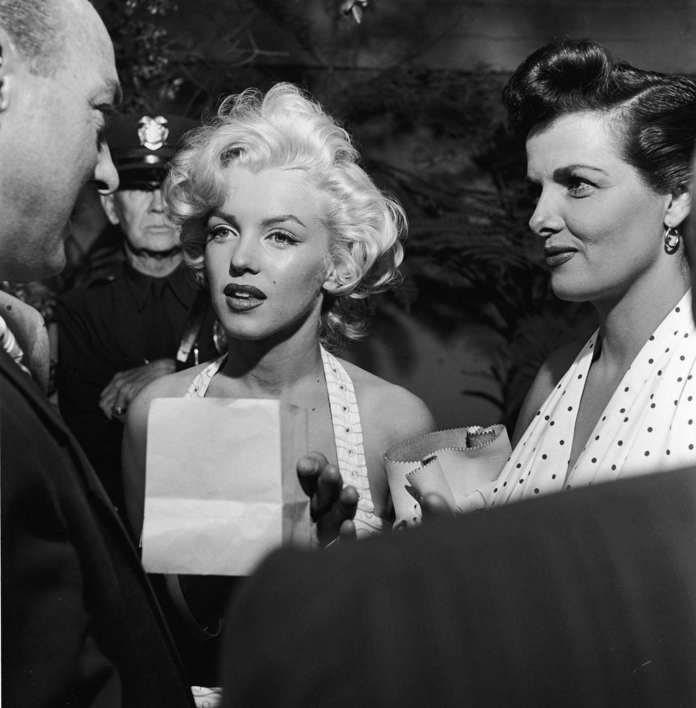 Marilyn Monroe And Jane Russell Promote &Amp;Quot;Gentlemen Prefer Blondes&Amp;Quot; At Grauman'S Chinese Theater, 1953.