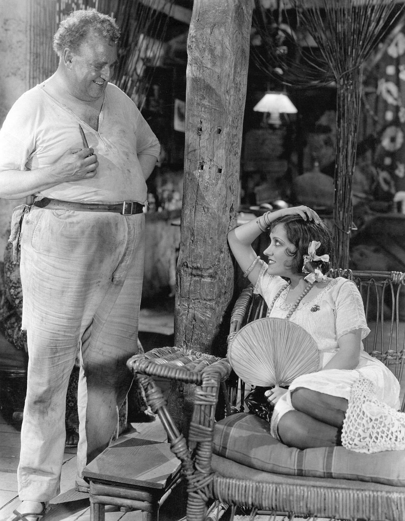 Gloria Swanson On The Set Of Sadie Thompson, Directed By Raoul Walsh.