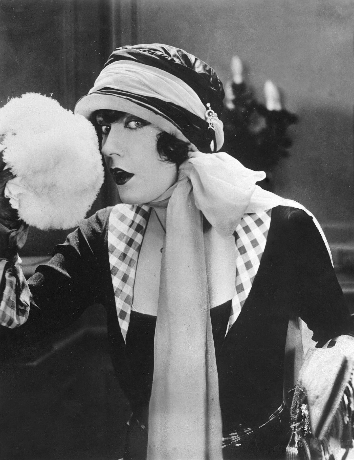 Gloria Swanson In A Role Portrait From The Film &Amp;Quot;Zaza,&Amp;Quot; 1923.