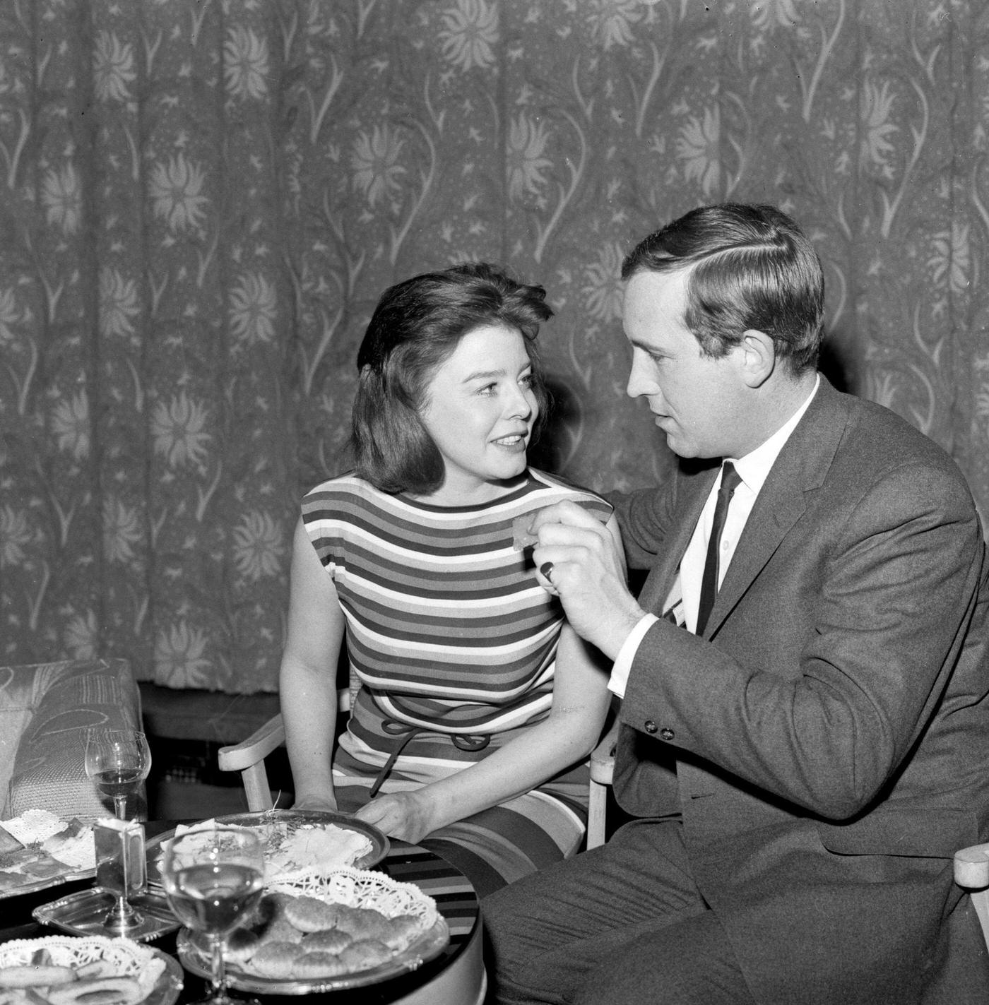 Janet Munro And Ian Hendry At A Pre-Wedding Party, Mayfair, London.