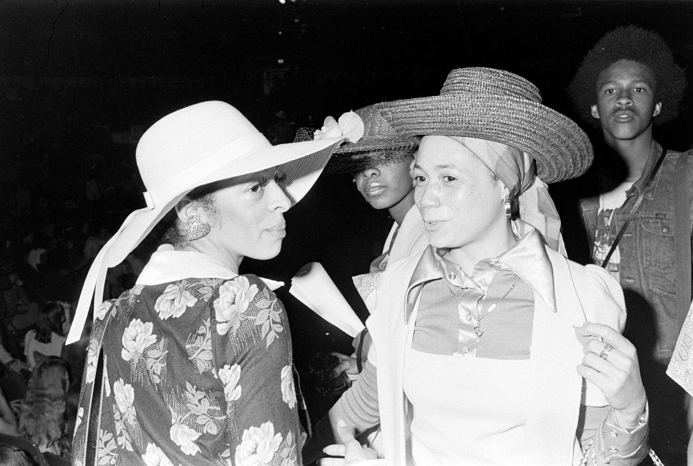 Devoted Fans Flock To Madison Square Garden For Sly Stone'S Concert And Wedding, 1974
