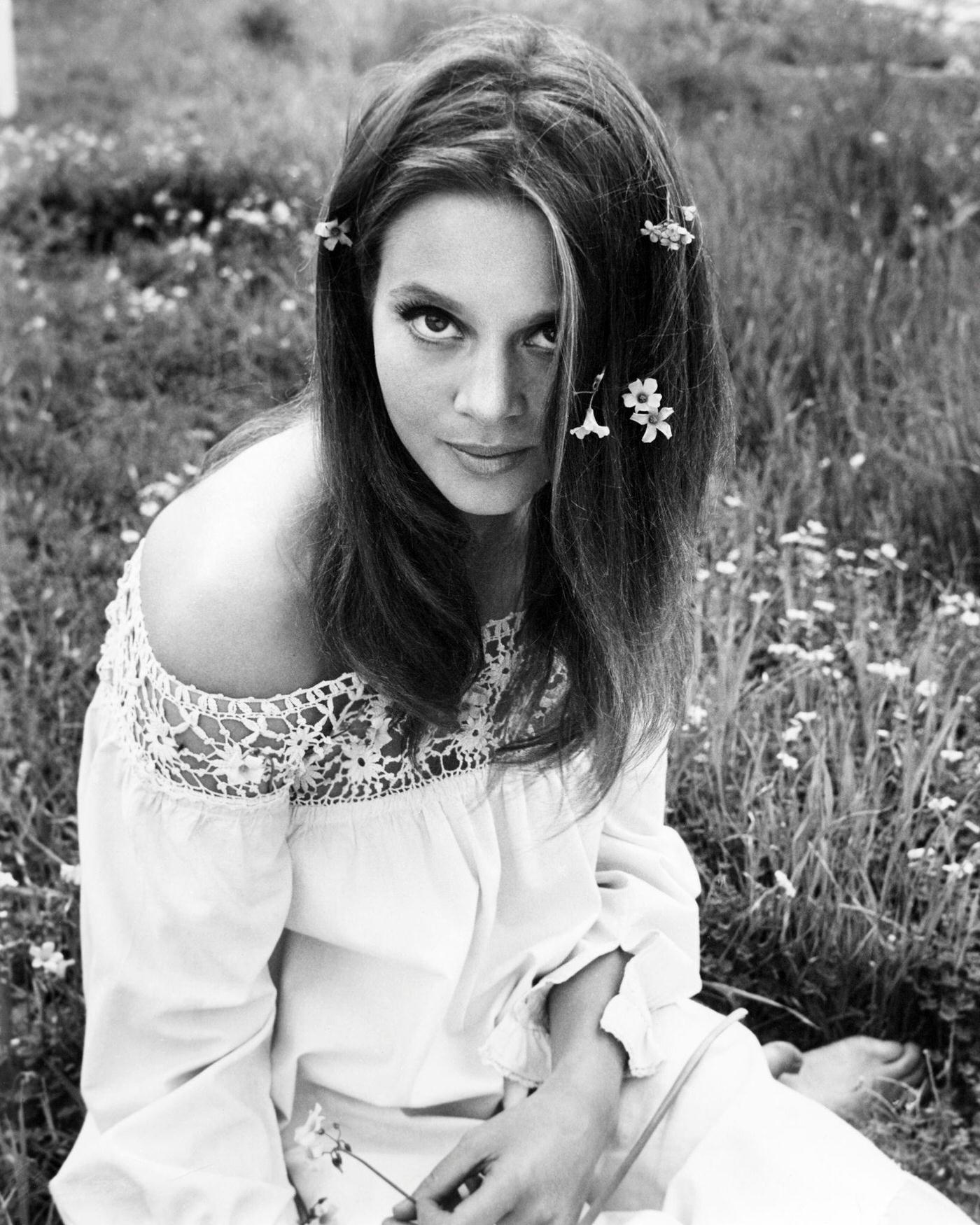Leigh Taylor-Young, 1970.