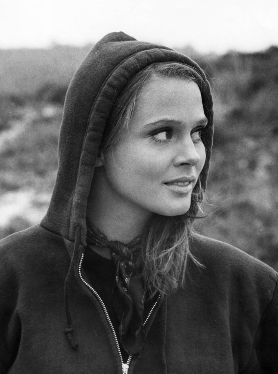 Leigh Taylor-Young, 1969.