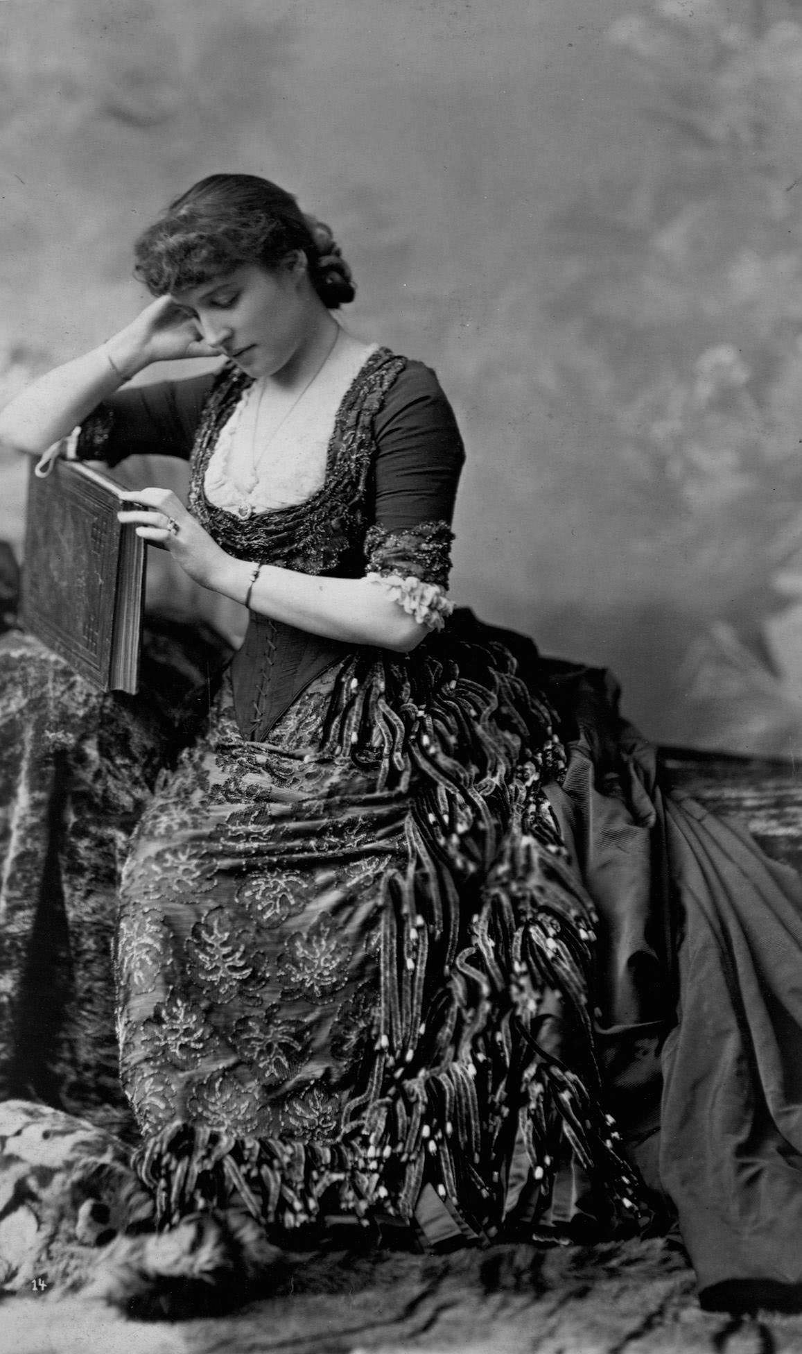 Timeless Elegance: Lillie Langtry In A Vintage Portrait.