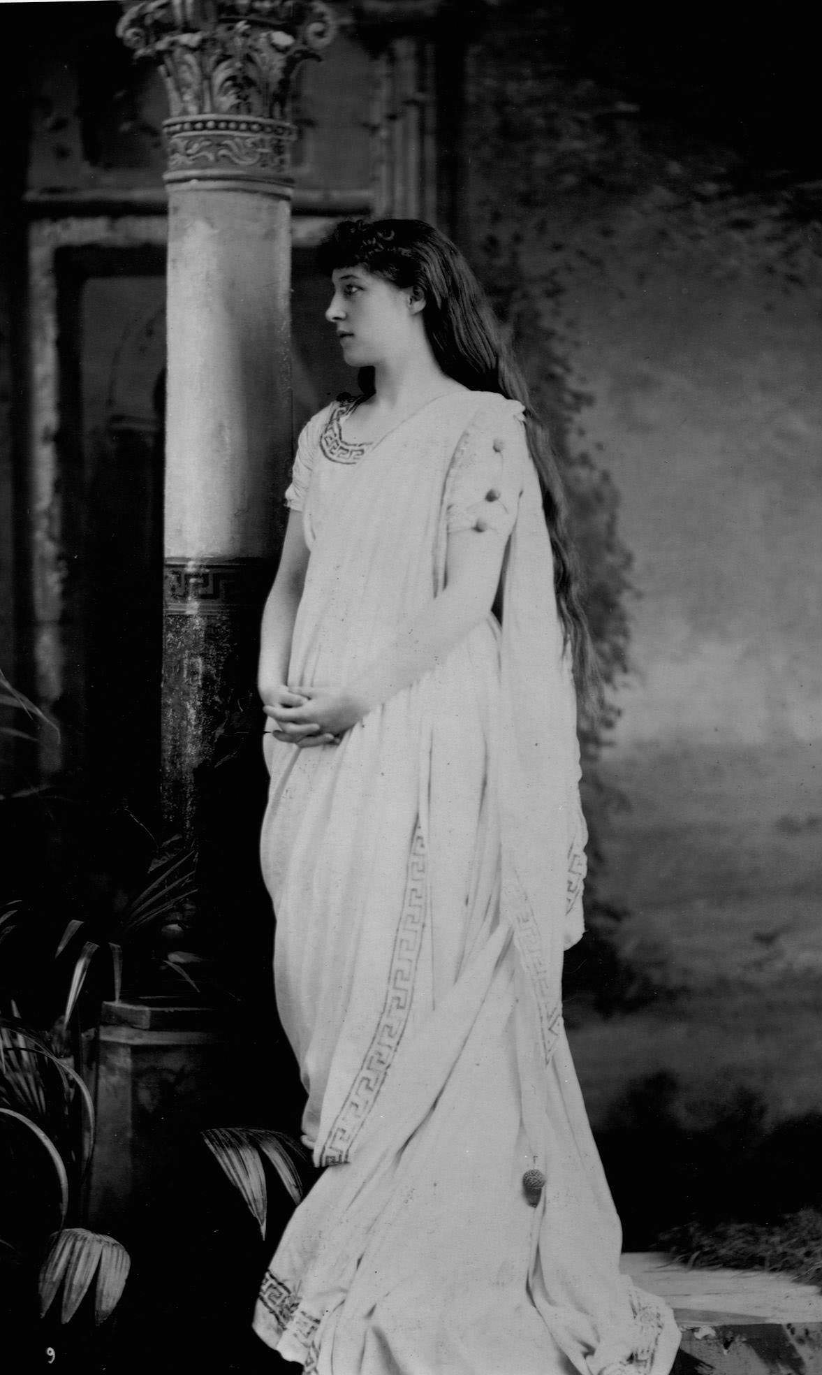 Graceful Portrait Of British Actress Lillie Langtry.