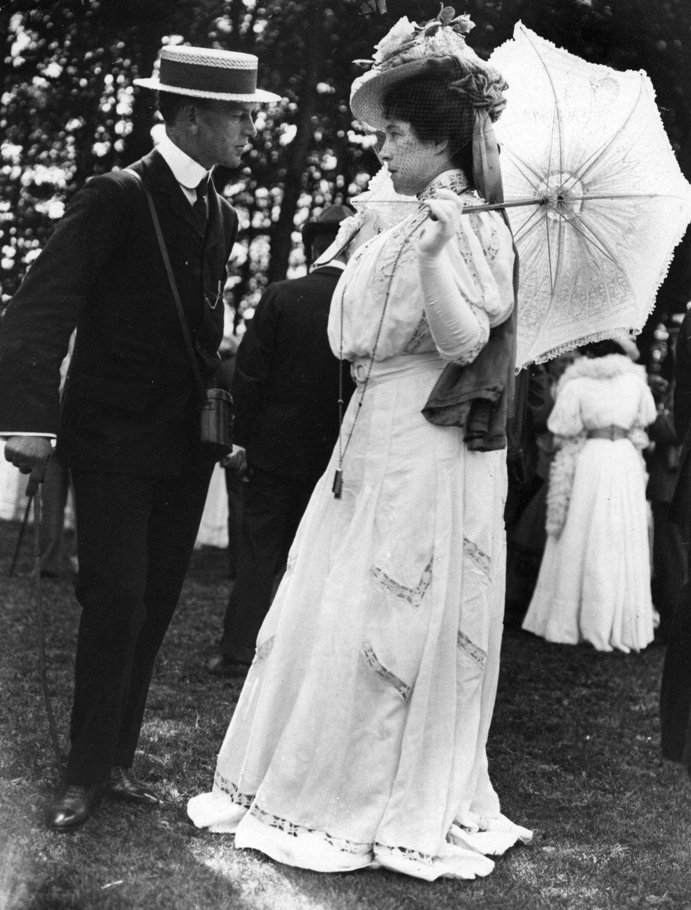 Lady De Bathe, Formerly Lillie Langtry, Enjoying A Gathering, 1922.