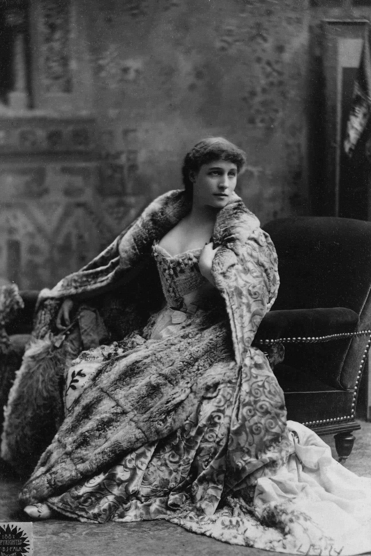 Graceful Portrait Of Lillie Langtry.
